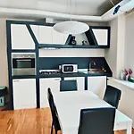 Toc Toc - Modern Apartment In Florence