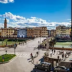 Mama\'S Home Florence