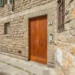 Mamo Florence - Santo Stefano Apartment
