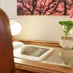 Florence Huge Apartment With Private Garden
