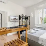 Santa Maria Novella Nest - Vittoria & Carlo Apartments