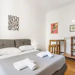 Santa Maria Novella Nest - Vittoria & Carlo Apartments
