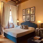 Capri Moon Guest House