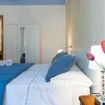 Villa Lia - Apartment In Villa With Private Garden And Pool