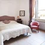 Evaluna Apartments
