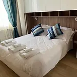 Mi Casa Es Su Casa