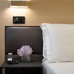 Globus Urban Hotel