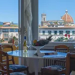 Wonderful Terrace Over Ponte Vecchio With Elevator