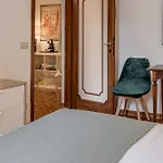 Maria Novella - Sweet Dreams In Florence