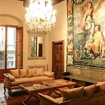 Palazzo Gallery - The Tuscan Collection