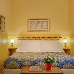 La Casa Del Garbo - Luxury Rooms & Suite