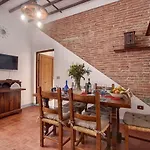 Bronzino Apartment