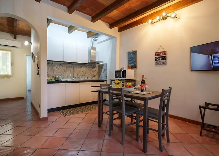 Fiorino Apartment - Piazza Della Liberta