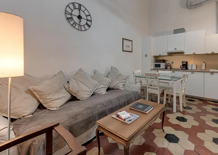 Eclectic Apartment In Santa Croce