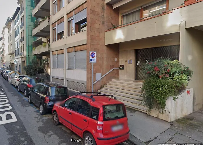 Yid Buonvicini Design Apt In Florence Out Of Ztl
