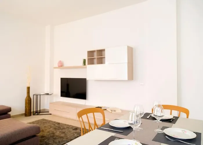 Casa Viola - Modern And Spacious Flat With Terrace