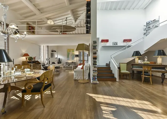 An amazing apartment in Oltrarno