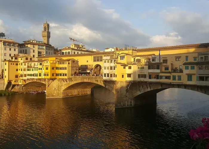 Specchi Su Pontevecchio