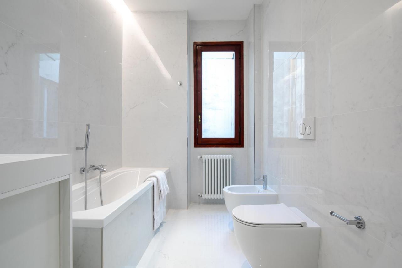 Ponte Vecchio White By Mmega Apartment *