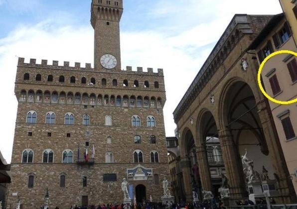Piazza Signoria 1, Apartment Florence