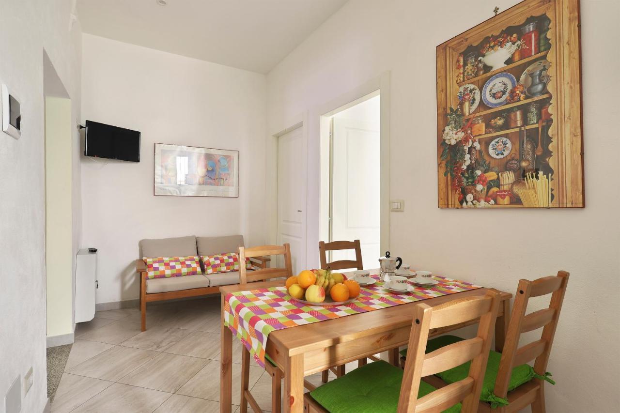 At 4 For Apartment *