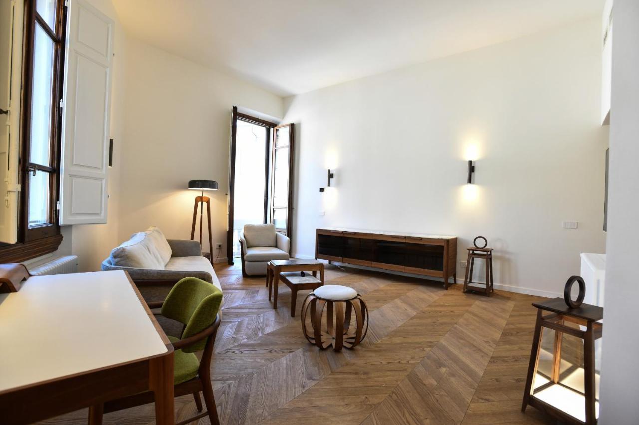 Apartment Cappelle Medicee Luxury Flat Florence