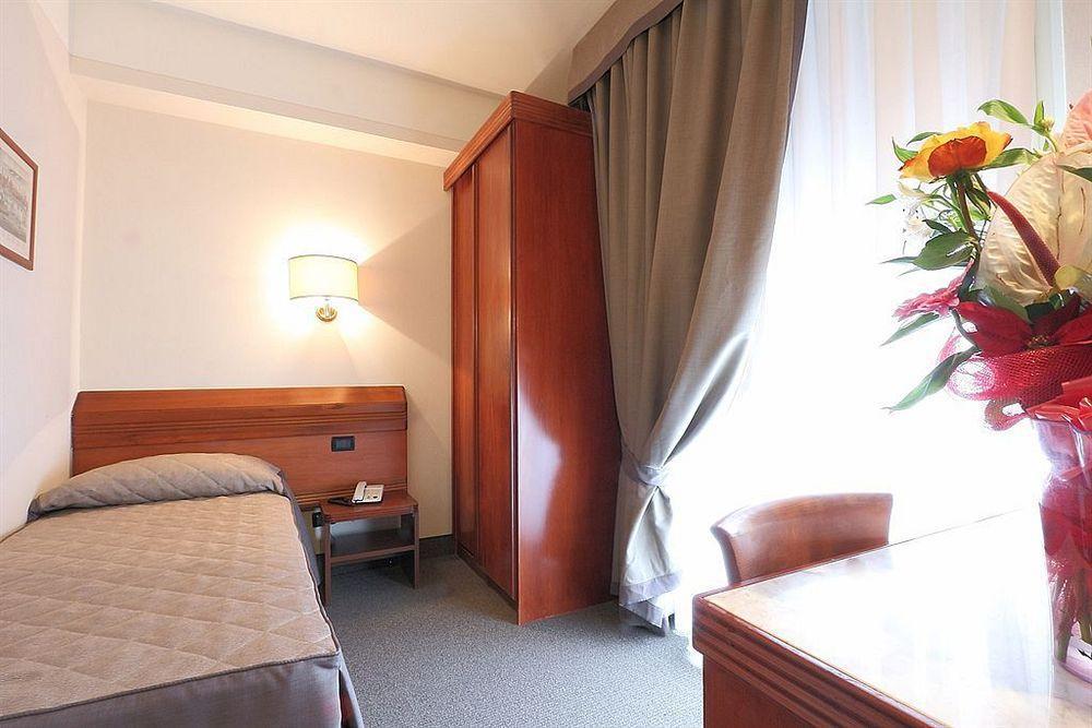 Guest house Monna Clara 2*