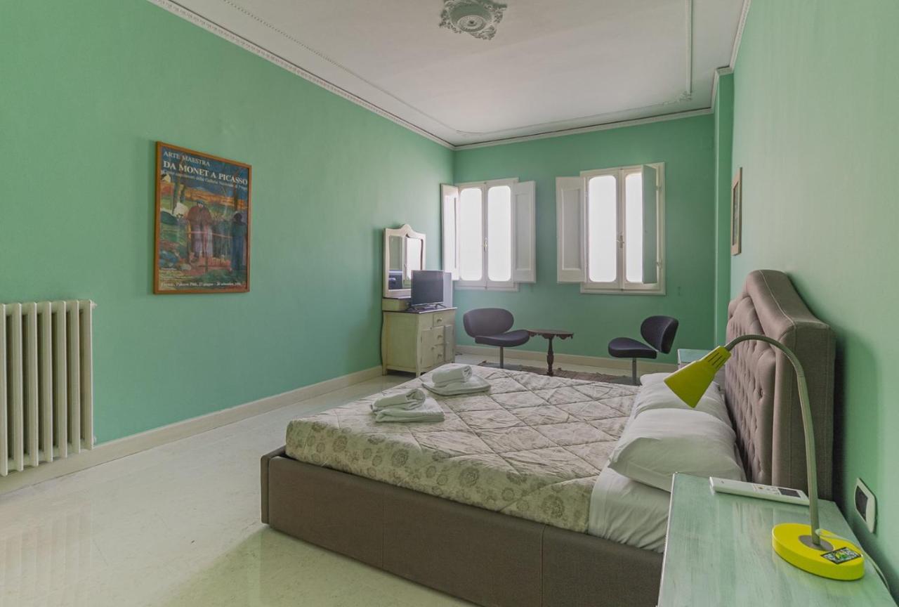 Appartamento Spacious Three Bedroom On The Arno *