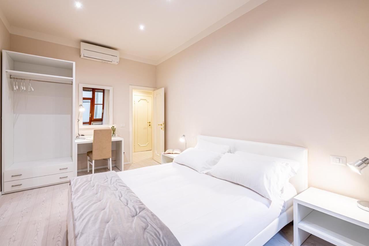 Frame Apartment