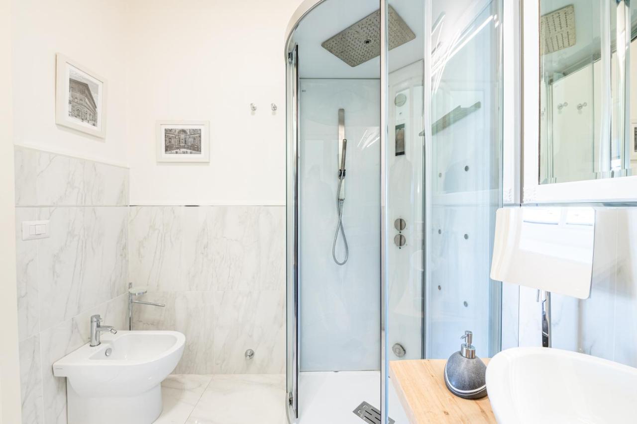 Frame Apartment Florence