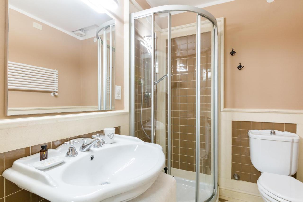 I Renai - Ponte Delle Grazie Modern Apartment *