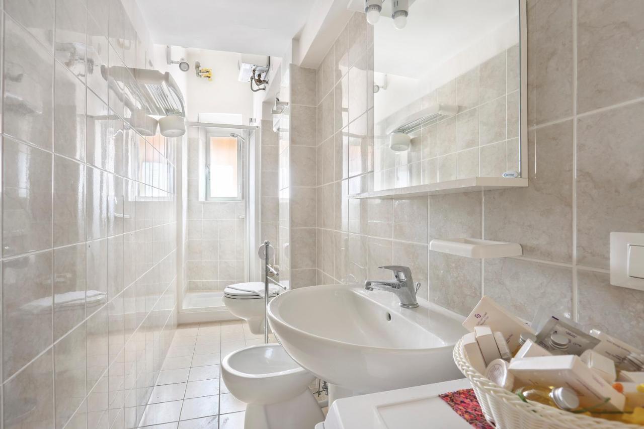 Apartment Le Grazie In Superb Location *