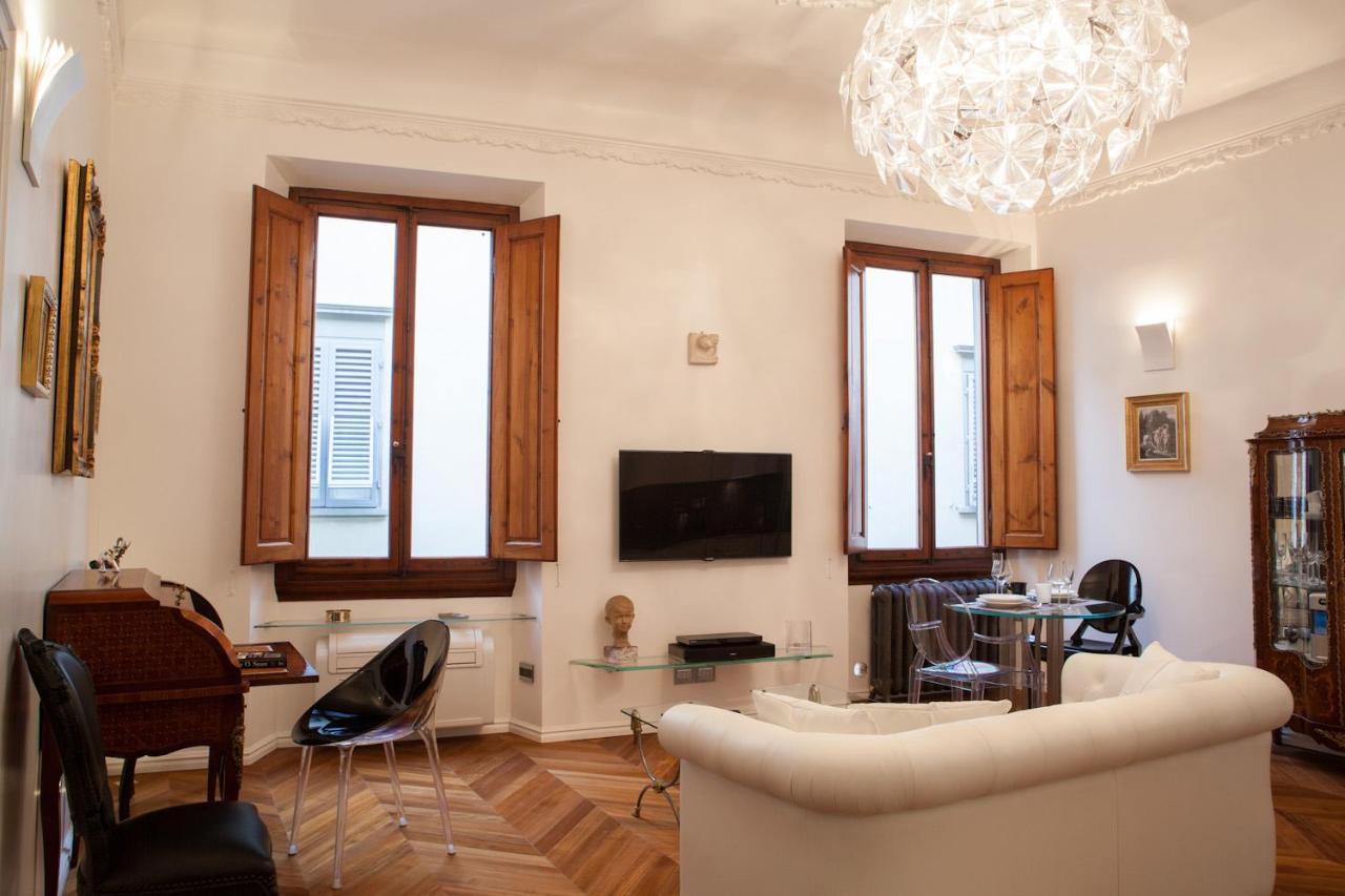 Deluxe Apartment *