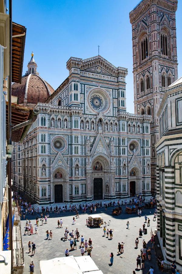 Unique Gem In Piazza Duomo Apartment