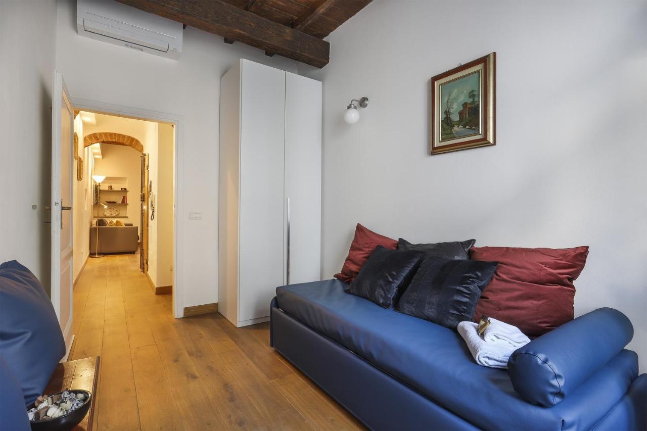 Apartment Oltrarno Modern In *