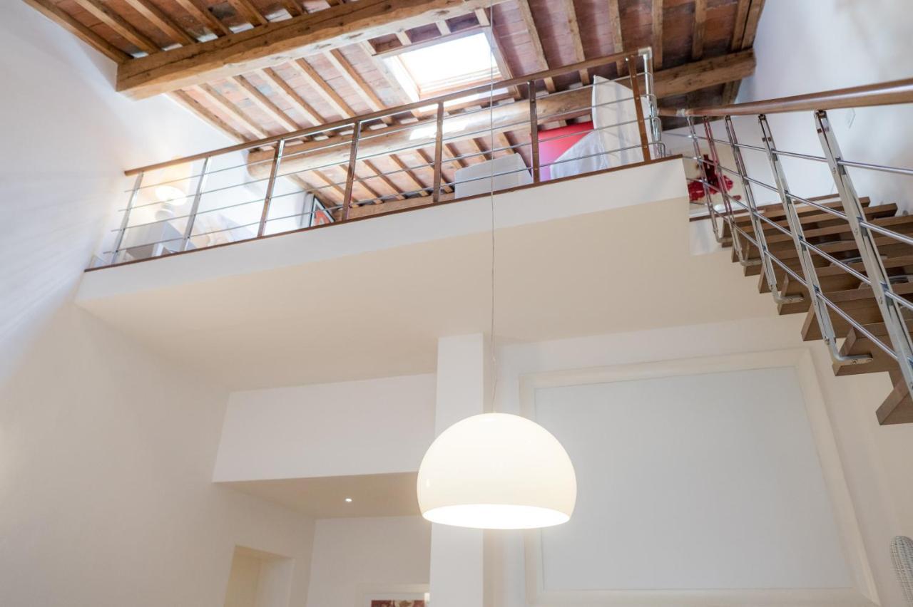 Pergola White Loft