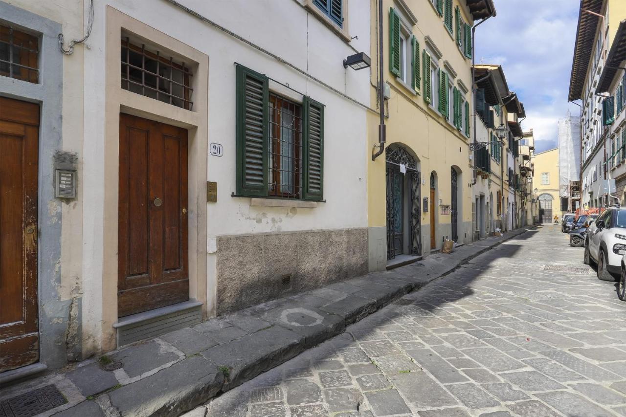 Apartment Oltrarno Modern In