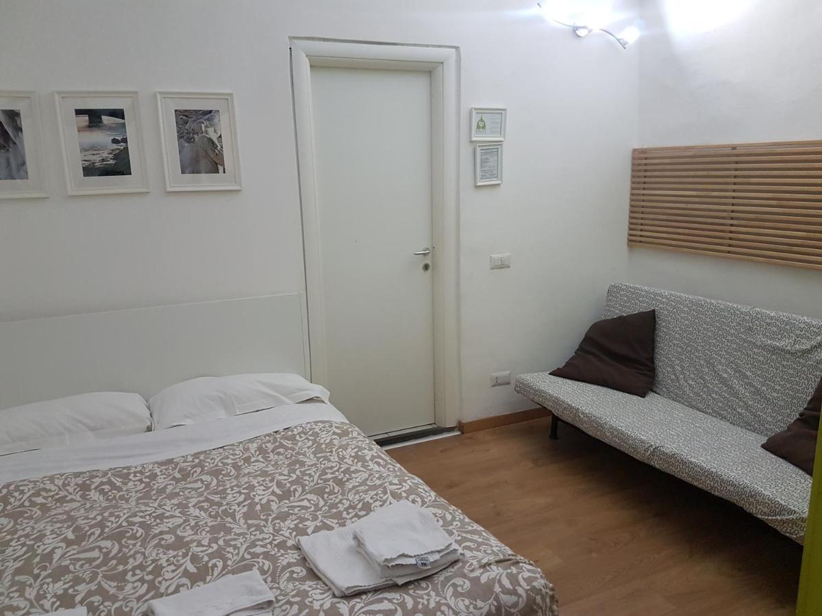 Green Domus Guest house 2*