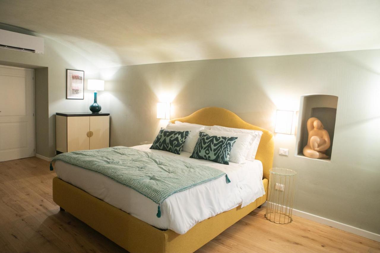 Lunaria - Fyodor Dostoyevsky's House Bed & Breakfast Firenze