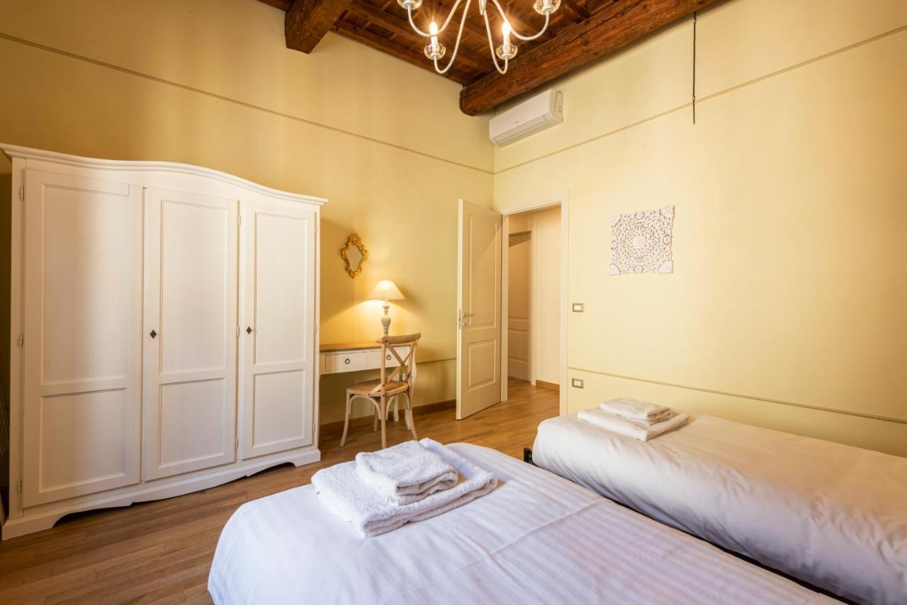 Apartment Botticelli By Mmega *