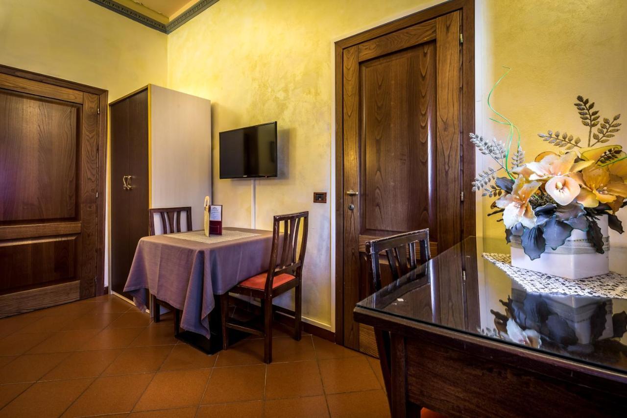 Love hotel Tuscany Love Delle Tele-firenze *