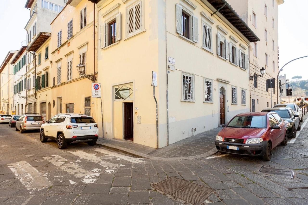 Cozy Classic Italian House Near Santa Croce, On The Lungarno Appartamento *
