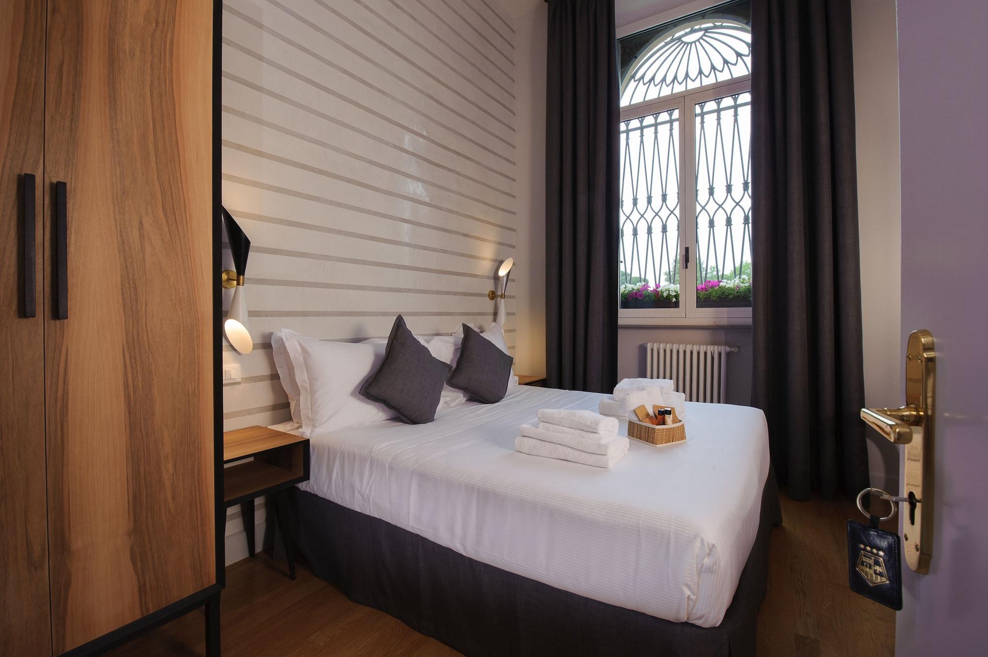Lungarno Vespucci 50 Hotel