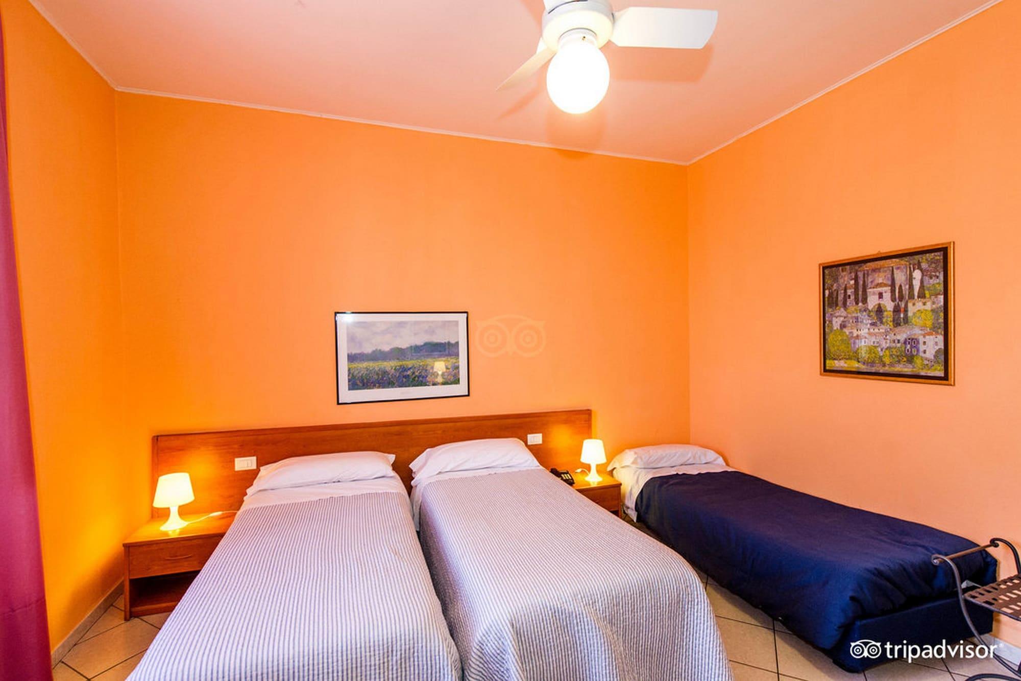 Leopolda Hotel 3*