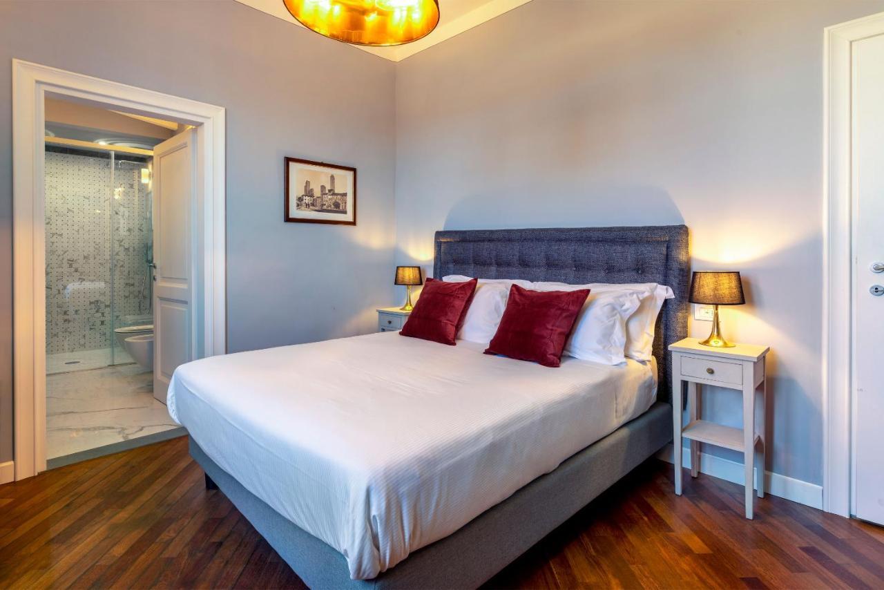 Genteel Piazza Pitti Apartment *