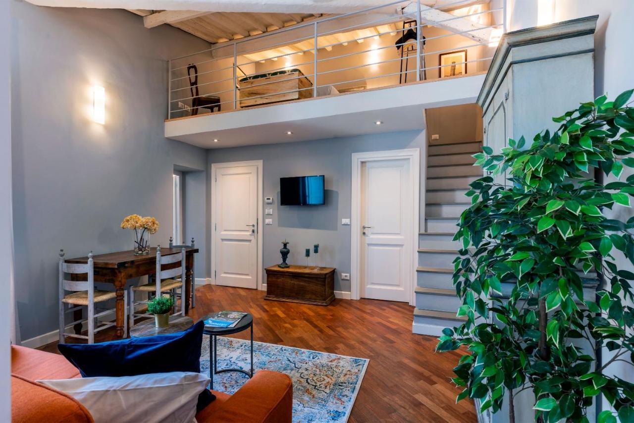 Genteel Piazza Pitti Apartment Florence