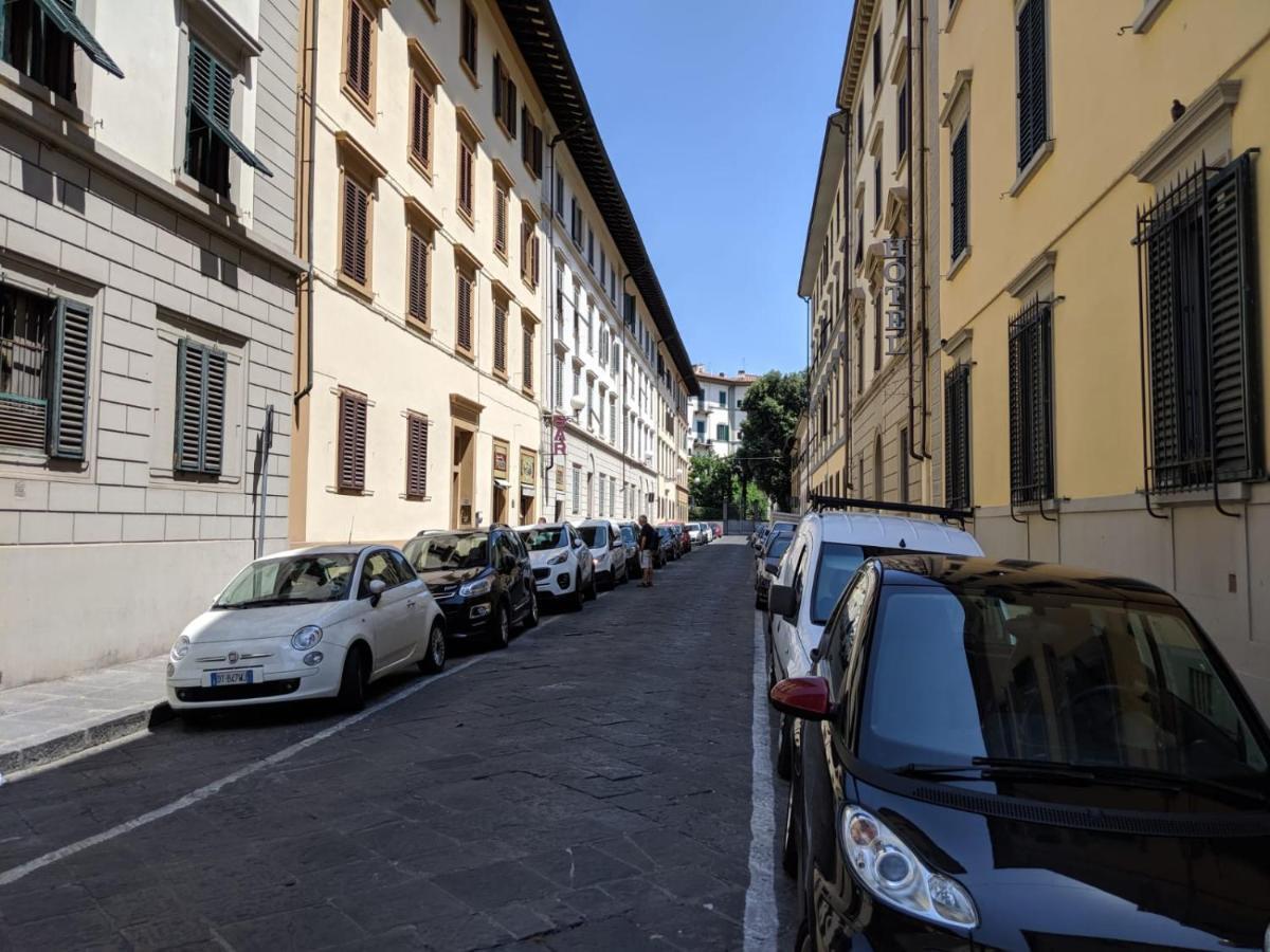 Alloggio in famiglia In An Close To The Train Station Firenze