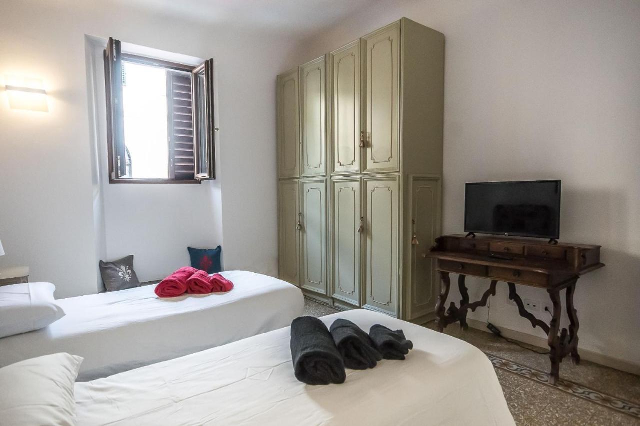 In An Close To The Train Station Alloggio in famiglia
