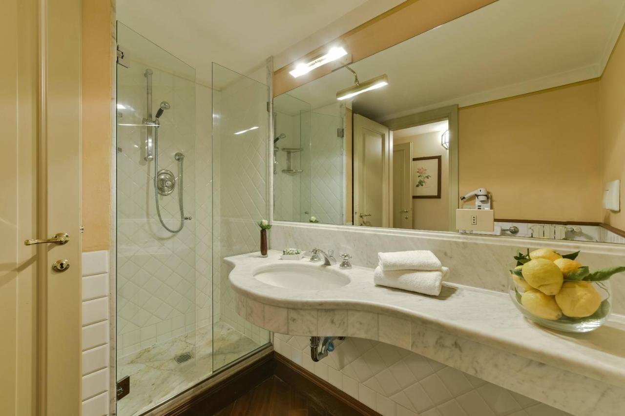 Apartment Raffaello With Fireplace In Oltrarno Florence