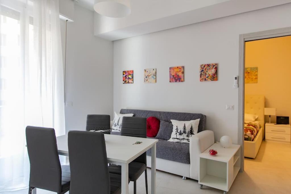 Modern Near Ponte Vecchio. Apartment Florence
